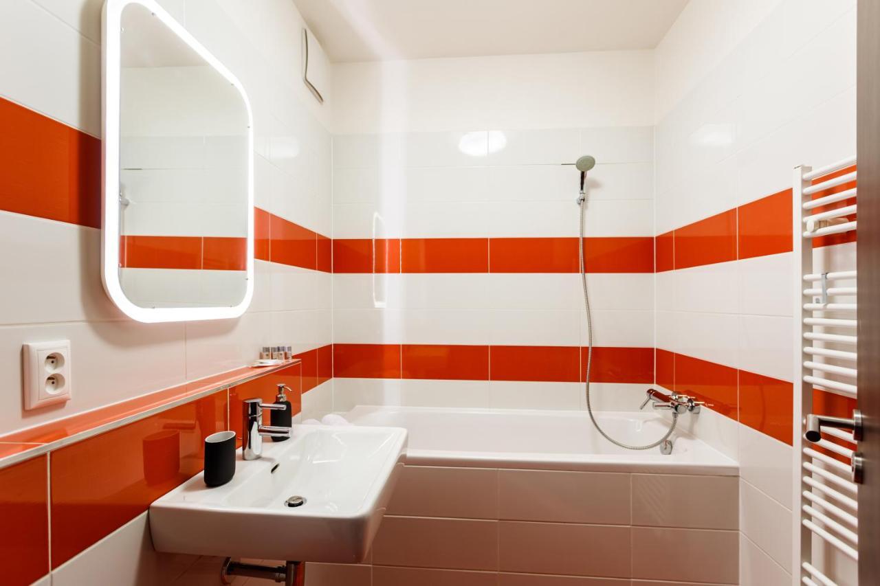 Golden Apartments Rezidence Nova Karolina Ii. Ostrava Dış mekan fotoğraf